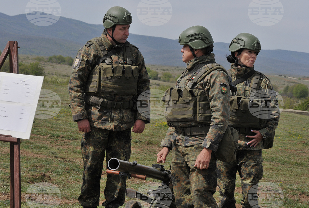 Bulgarian Chief of Defence Meets US Army Europe and Africa Commander