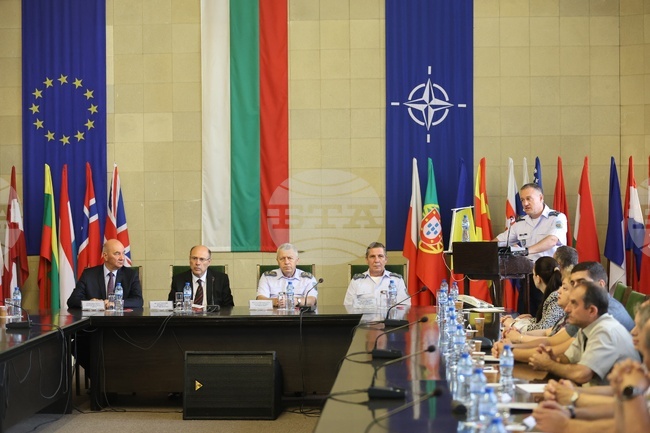 Министерство на отбраната - оферти - отваряне