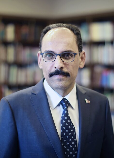 Калън се срещна в Рамала с Махмуд Абас