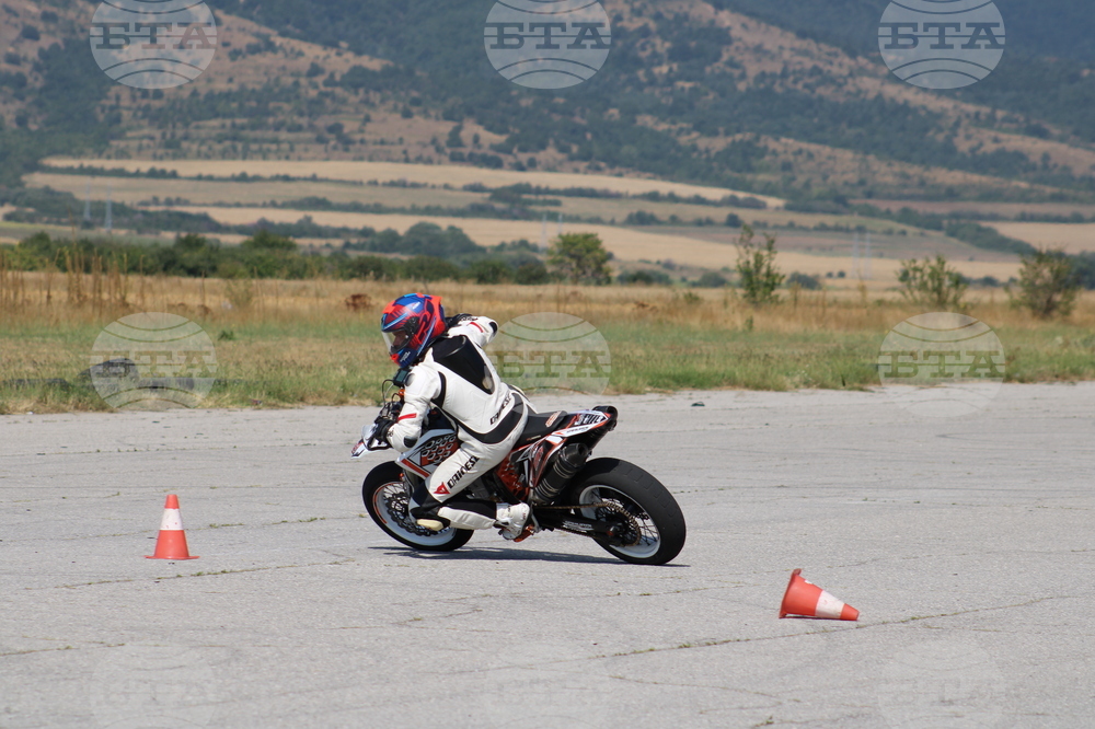 Сапарева баня - Петър Въжаров - мотоциклетизъм - полигон