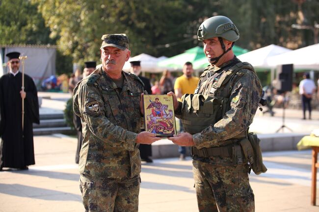 Министерство на отбраната: Военно формирование от състава на Сухопътните войски ще се включи в операцията на стабилизиращите сили на НАТО в Косово
