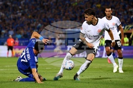 Футбол - Левски - Айнтрахт