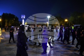 Паметник на Съветската армия - пазители