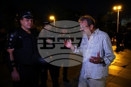 Паметник на Съветската армия - пазители