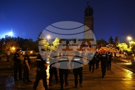 Паметник на Съветската армия - пазители