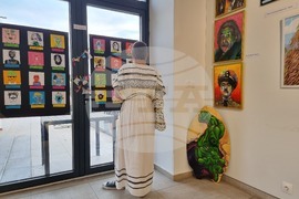 Бургас - изложба - "Еклектика"