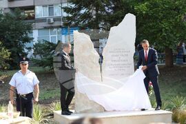 Бургас - паметна плоча за загинали полицаи - откриване