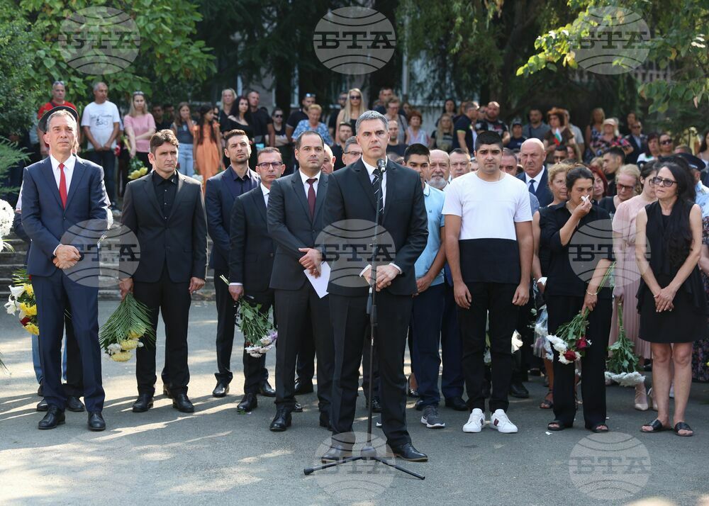 Бургас - паметна плоча за загинали полицаи - откриване