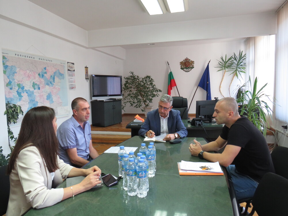 Областна администрация Шумен: Приемен ден на областния управител проф. Добромир Добрев 