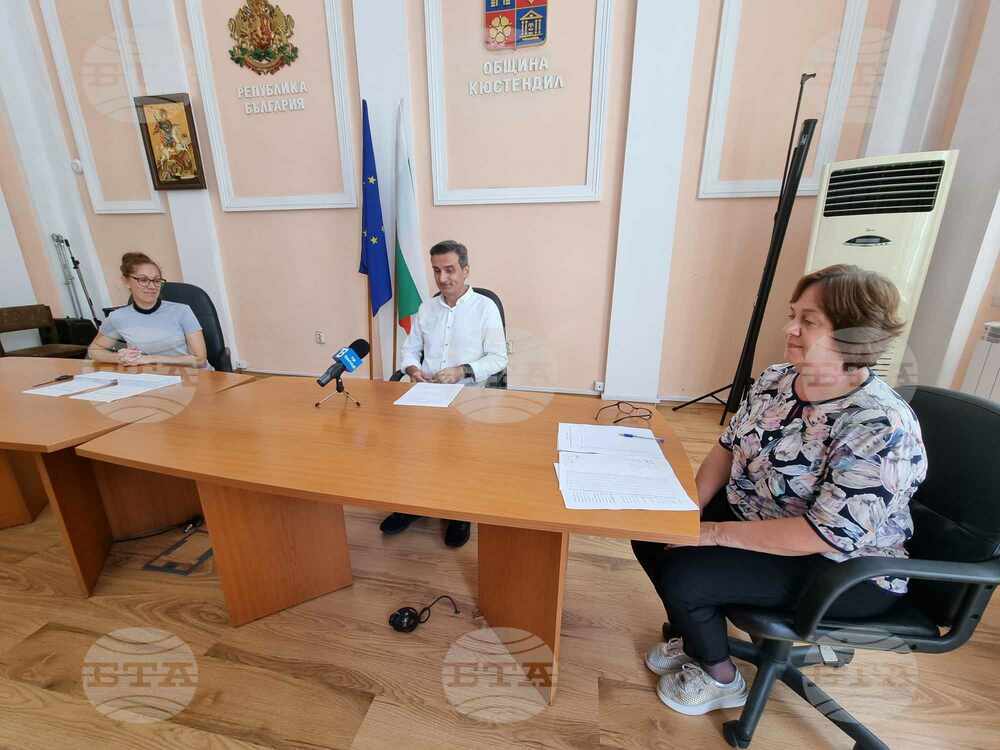 В общината в Кюстендил днес бяха разсекретени резултатите от тестовете за общински стипендии