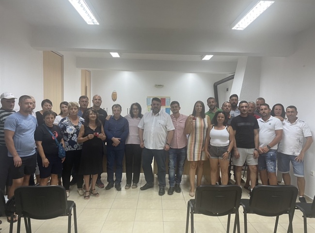 БСП: 23-ма нови членове на БСП в Николаево