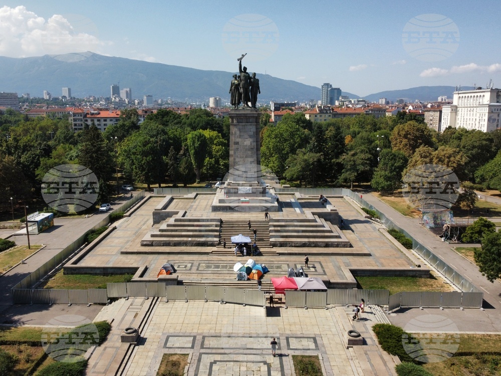 Паметник на Съветската армия