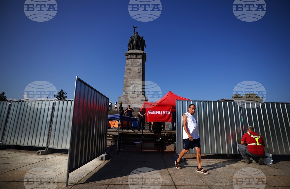 Soviet Army Monument fenced off