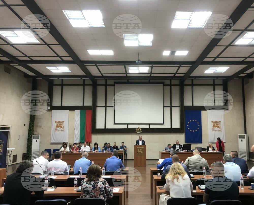 Общински съвет Благоевград: Нов общински съветник положи клетва в началото на днешното редовно заседание на Общински съвет Благоевград