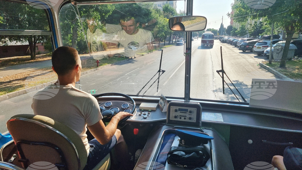 Димитровград - автобуси - ретро тур