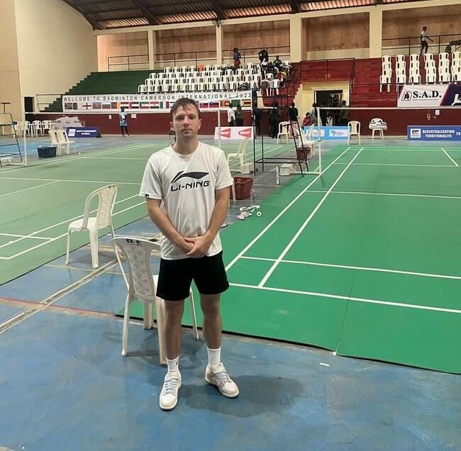 Димитър Янакиев ще играе на полуфиналите на турнир по бадминтон в Камерун