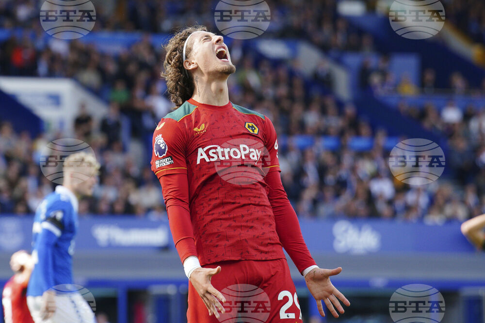 Португалският нападател на Борусия Дортмунд Фабио Силва ще отсъства от игра около 4 седмици