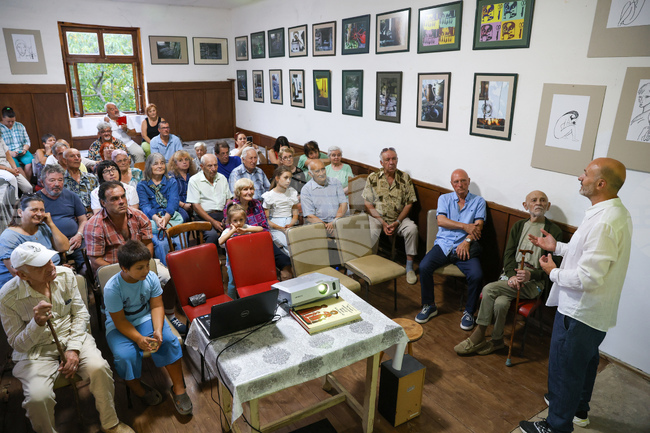 Село Иглика - Вечер в памет на актрисата Невена Коканова