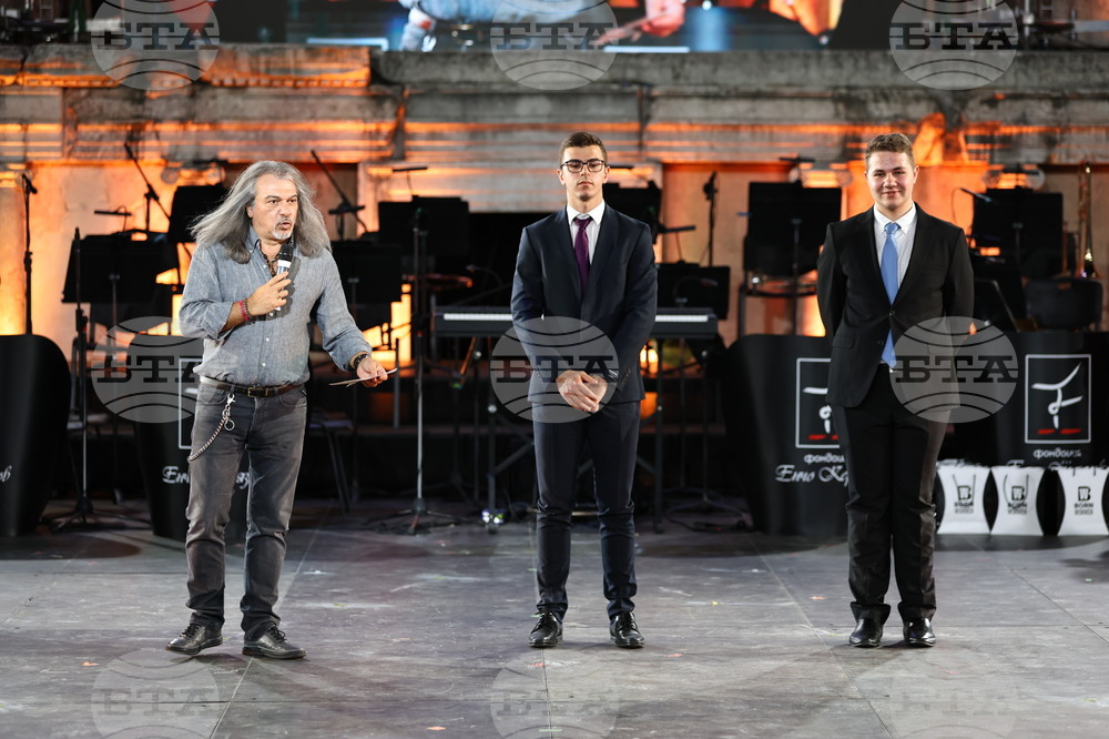 Пловдив - Спектакъл "Нощ на звездите“