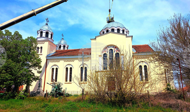 Село Неговановци - храм Света Троица