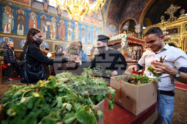 Света Неделя - Разпети петък - плащеница