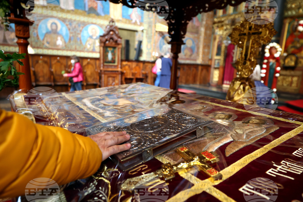 Света Неделя - Разпети петък - плащеница