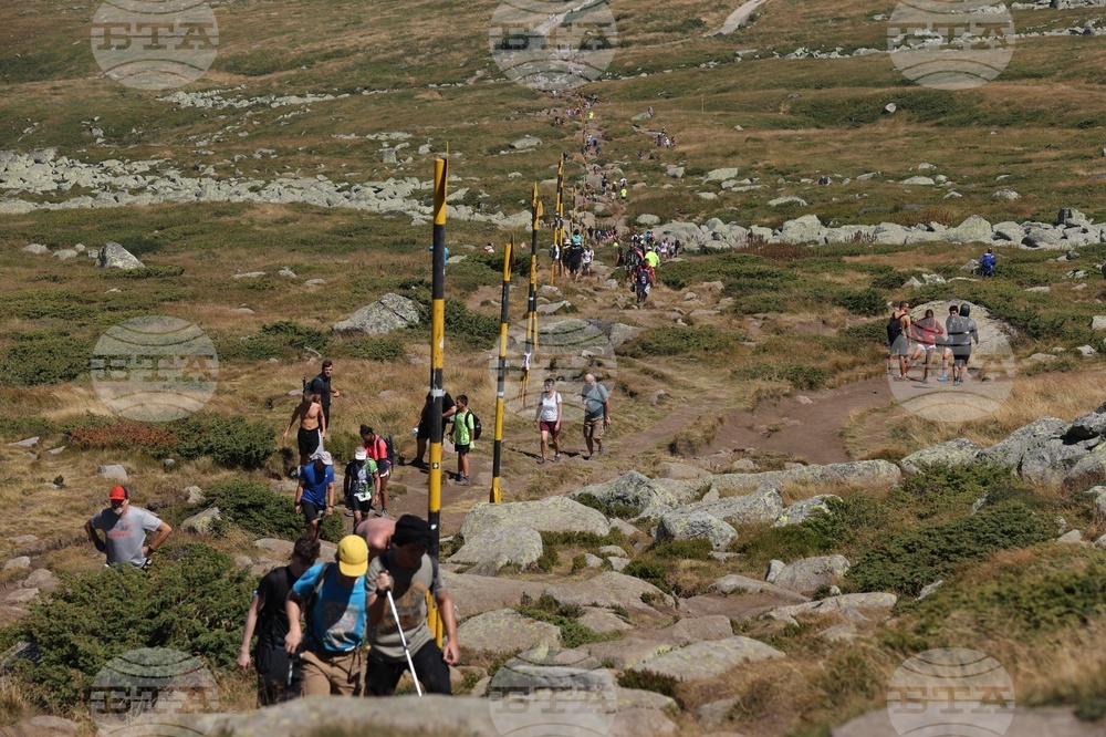 Three-day Observances Mark 129th Anniversary of Organized Tourism