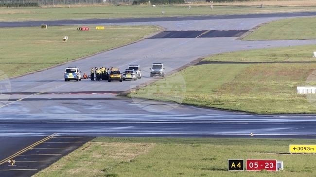 Екоактивисти, блокирали летището в Хамбург, бяха осъдени да изплатят компенсации в размер на над 400 000 евро