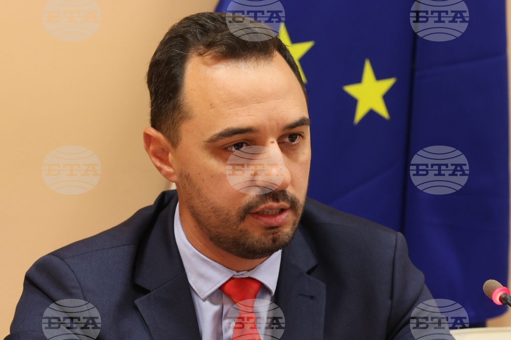 Economy Minister Considers Restructuring State Consolidation Company