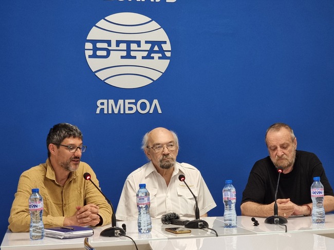 Среща-дискусия от инициативата на БТА "Алеко днес" в Ямбол