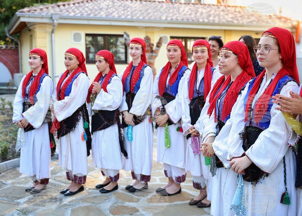 Бургас - "Обредни празници" - международна изложба