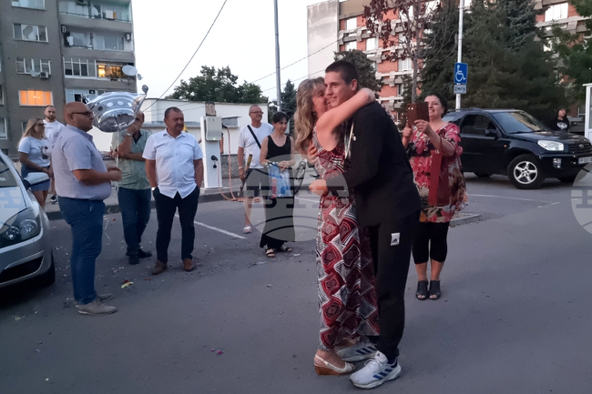 Разград - лекоатлети - Гимназиада - посрещане