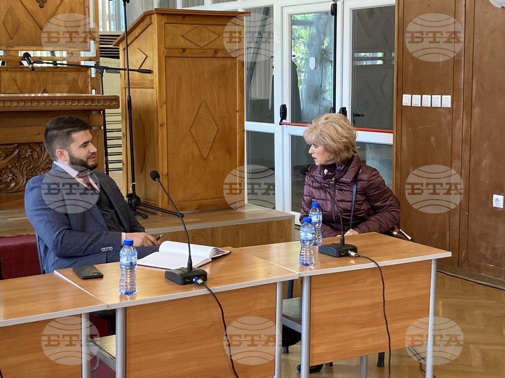 Безработицата и лошите пътища са сред проблемите, поставени от жителите на Червен бряг пред областния управител на Плевен