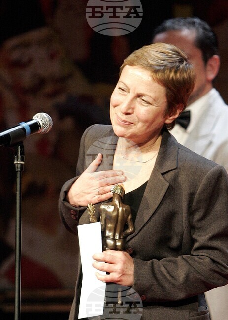 Маргарита Младенова - театрален режисьор