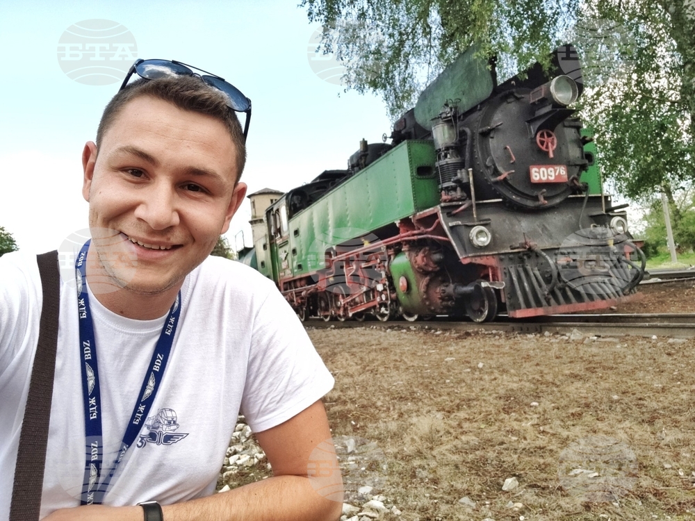 Моето геройство е тъжно, казва пред БТА Кристиан Ваклинов, който популяризира теснолинейката
