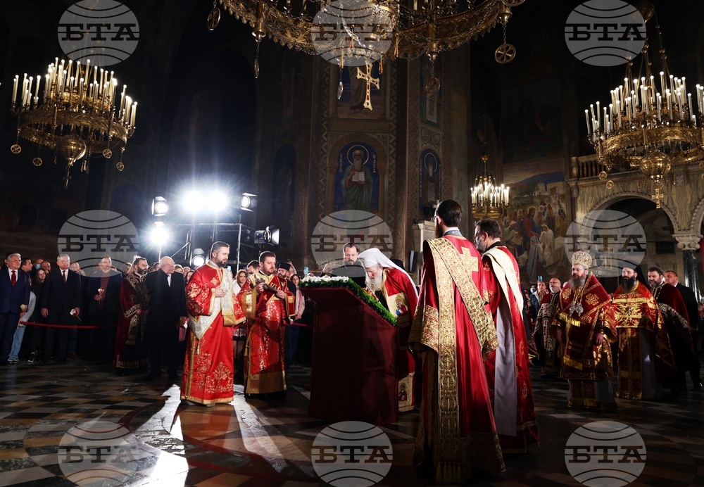 Възкресение Христово - празнично богослужение