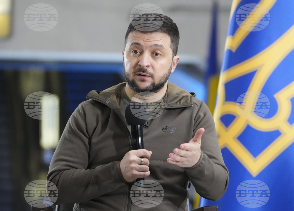Зеленски поздрави Макрон за преизбирането му и го нарече "истински приятел на Украйна"