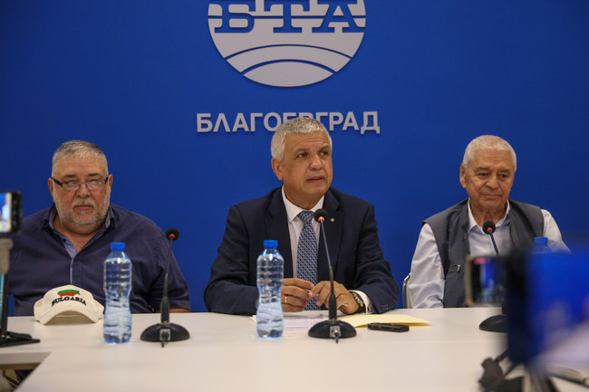 Пресконференция на Николай Шушков