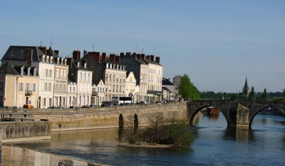 Община Ловеч подготвя „Български сезон“ в Лавал, Франция