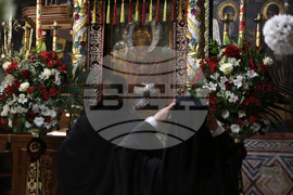 Троянски манастир - Възкресение Христово - литургия