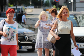 Мая Манолова - съд - документи