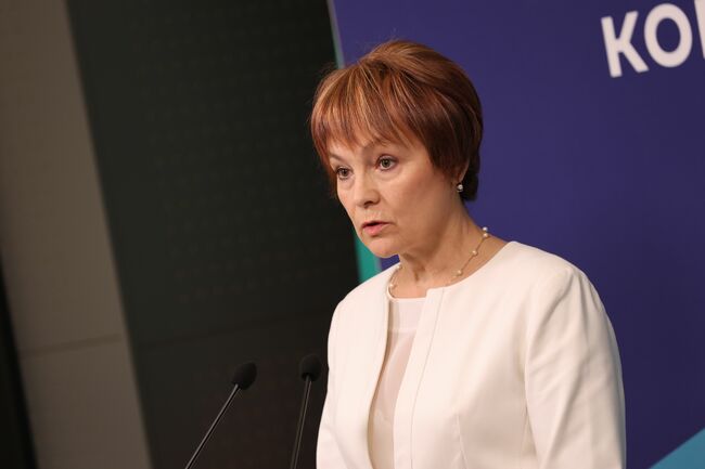 Софтуерът за машините за гласуване трябва да бъде надграден, каза говорителят на ЦИК Росица Матева