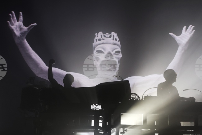 Концерт - The Chemical Brothers