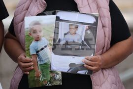 Протест - родители на загинали в ПТП деца