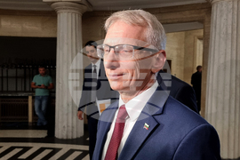 Парламент -  Николай Денков - изявление