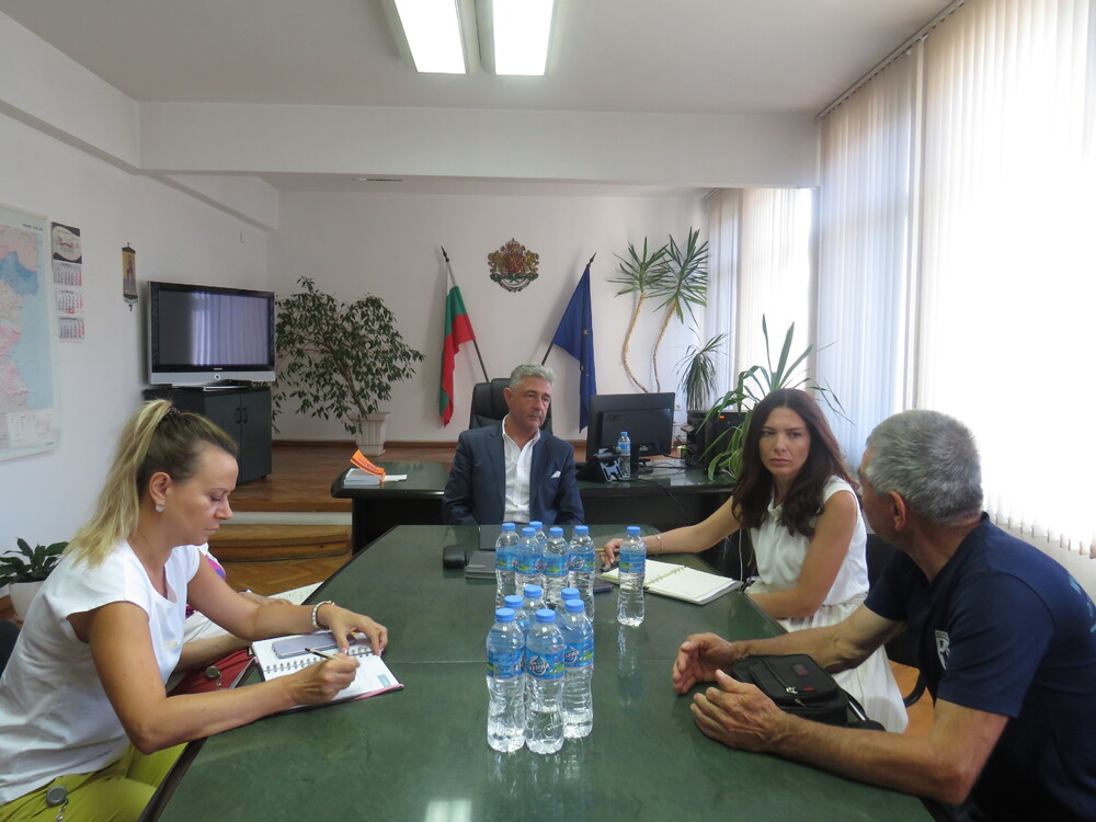 Областна администрация Шумен: Приемен ден на областния управител проф. Добромир Добрев 