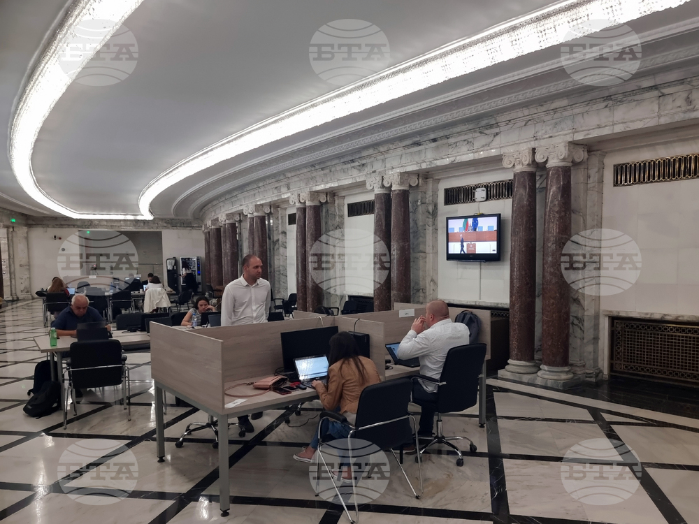 Парламент - есенна сесия - журналисти