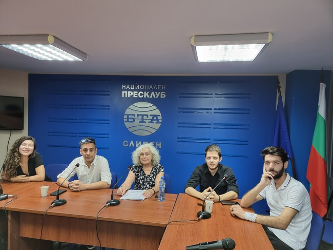 Пресконференция на Куклен театър - Сливен по повод премиерата на спектакъла ,,Майстора и Маргарита"