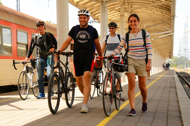 БДЖ ще осигури вагони за превоз на велосипедите на участниците в колоездачния преход „Дунав Ултра”