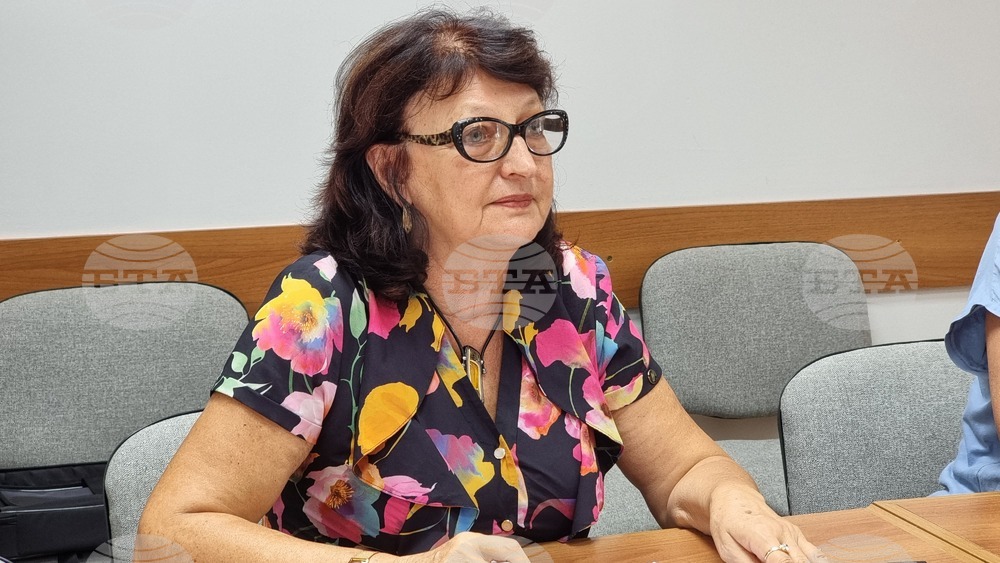 Три са номинациите за носител на Националната литературна награда „Дора Габе“ на Община Добрич